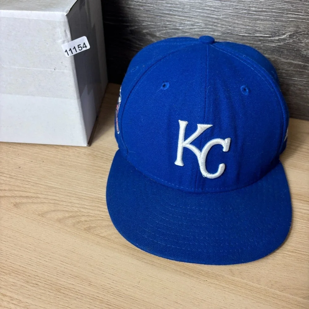 Kansas City Royals Hat Cap Snap Back Blue MLB Baseball New Era